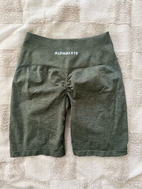 Alphalete amplify biker short